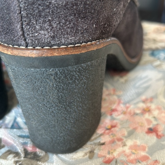 Heeled booties - Picture 4 of 5